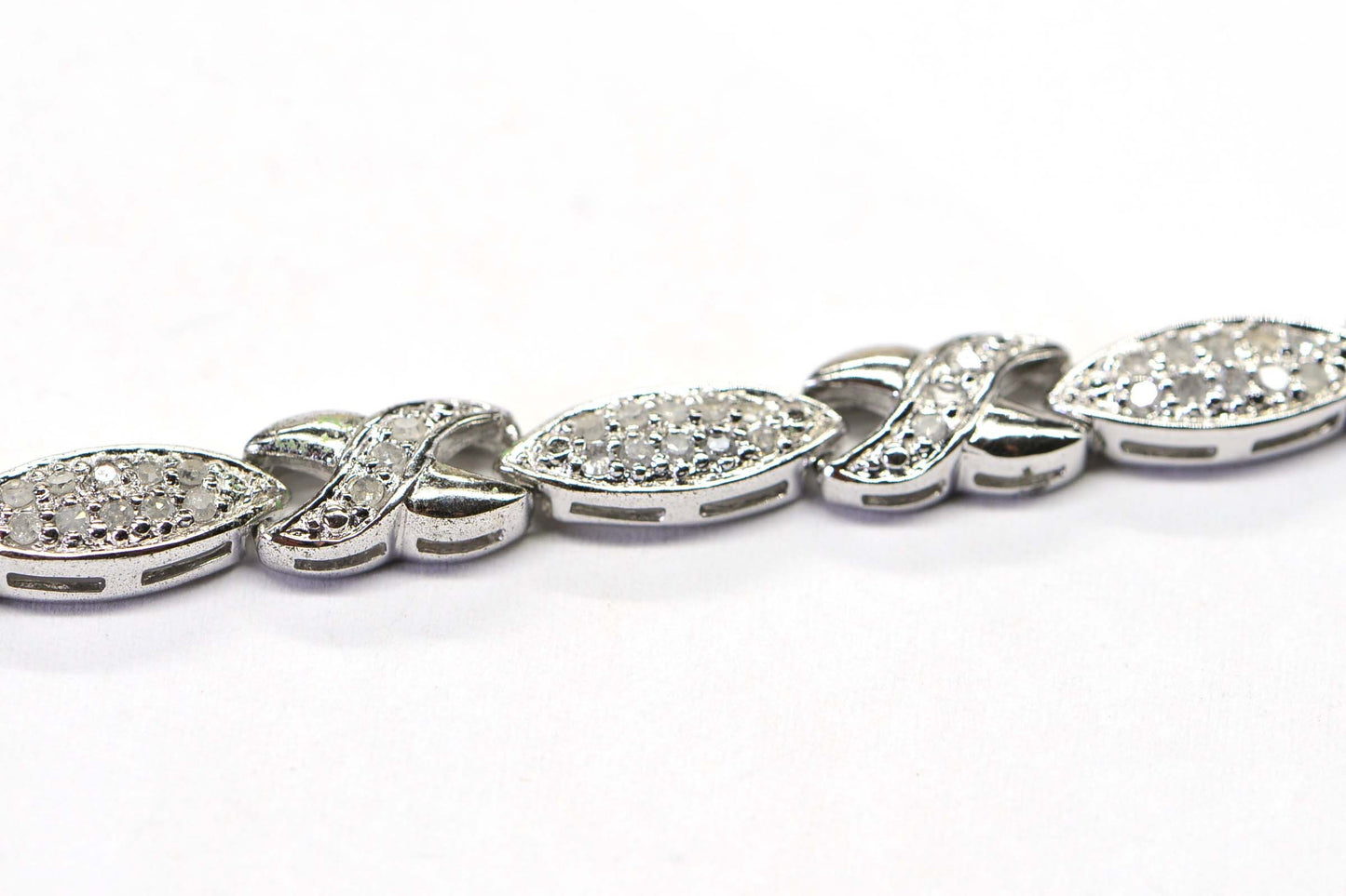Diamond Tennis Bracelet: 1 Carat Sterling Silver Infinity Design