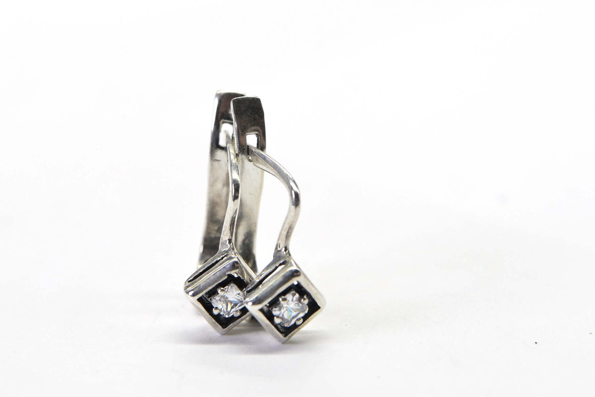 Vintage 1990 Sterling Silver Princes Cut Diamond  Hinge Back Diamond Style Earrings