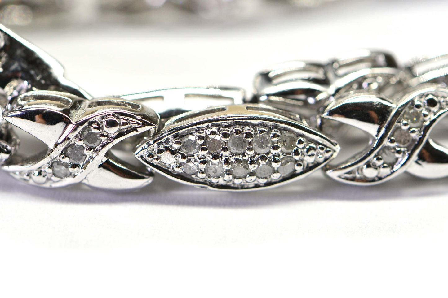 Diamond Tennis Bracelet: 1 Carat Sterling Silver Infinity Design