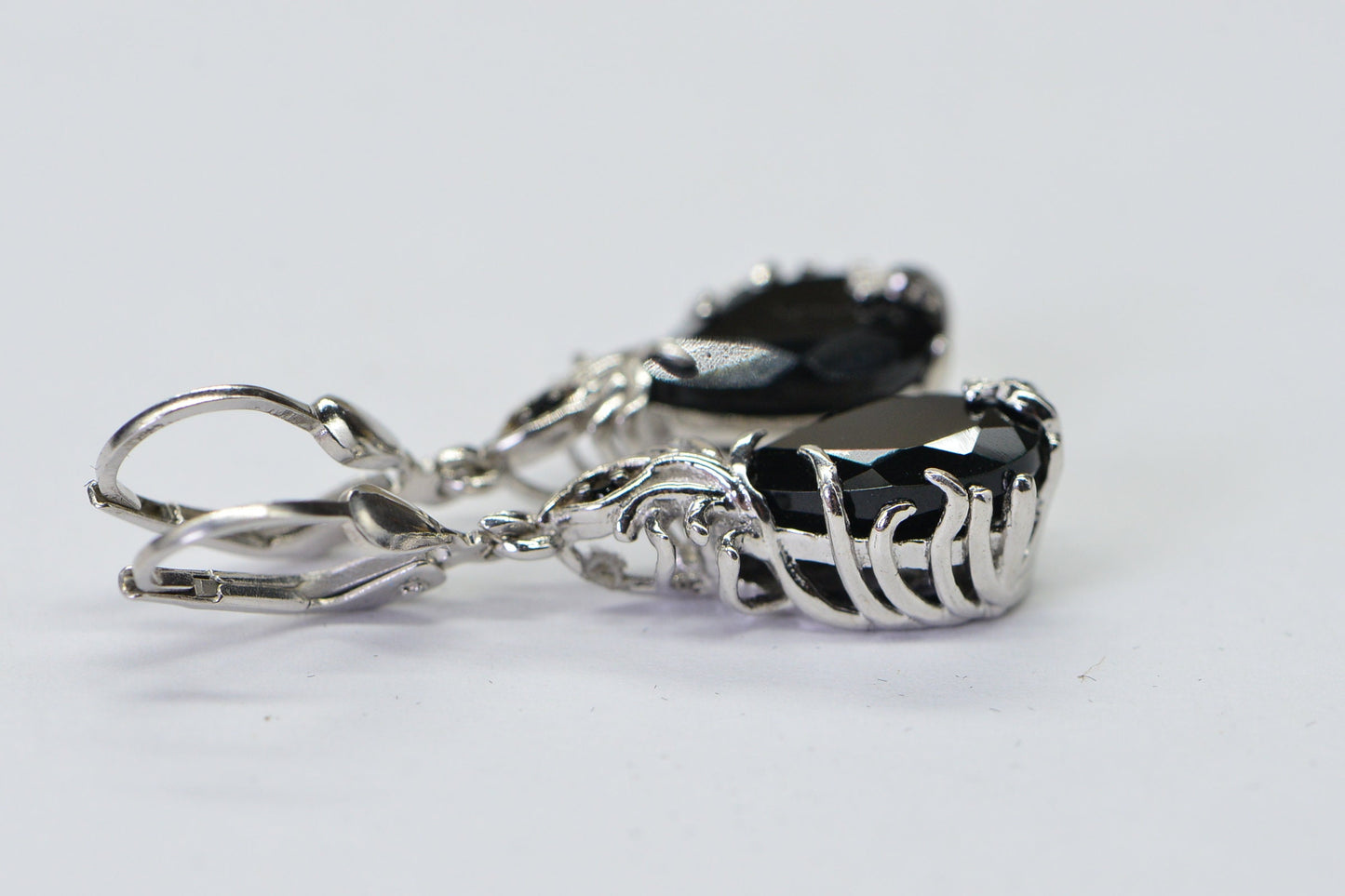 Black Onyx Earrings  Peacock Earrings Teardrop Cut Stone Prong Set in Filigree Fancy Basket