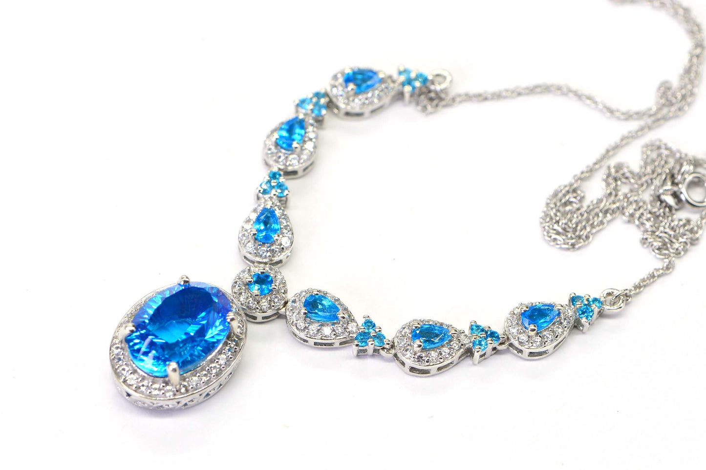 Neon Apatite Sterling Silver Necklace: Oval Gemstone Choker