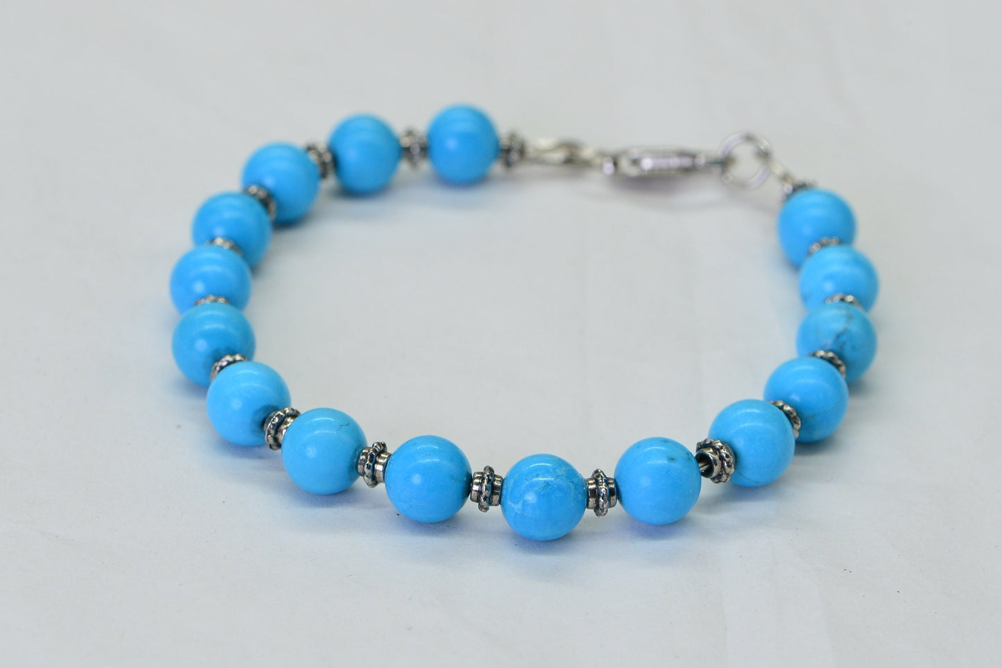 Blue Turquoise Bracelet Round bead 8 mm Bedead  Bracelet