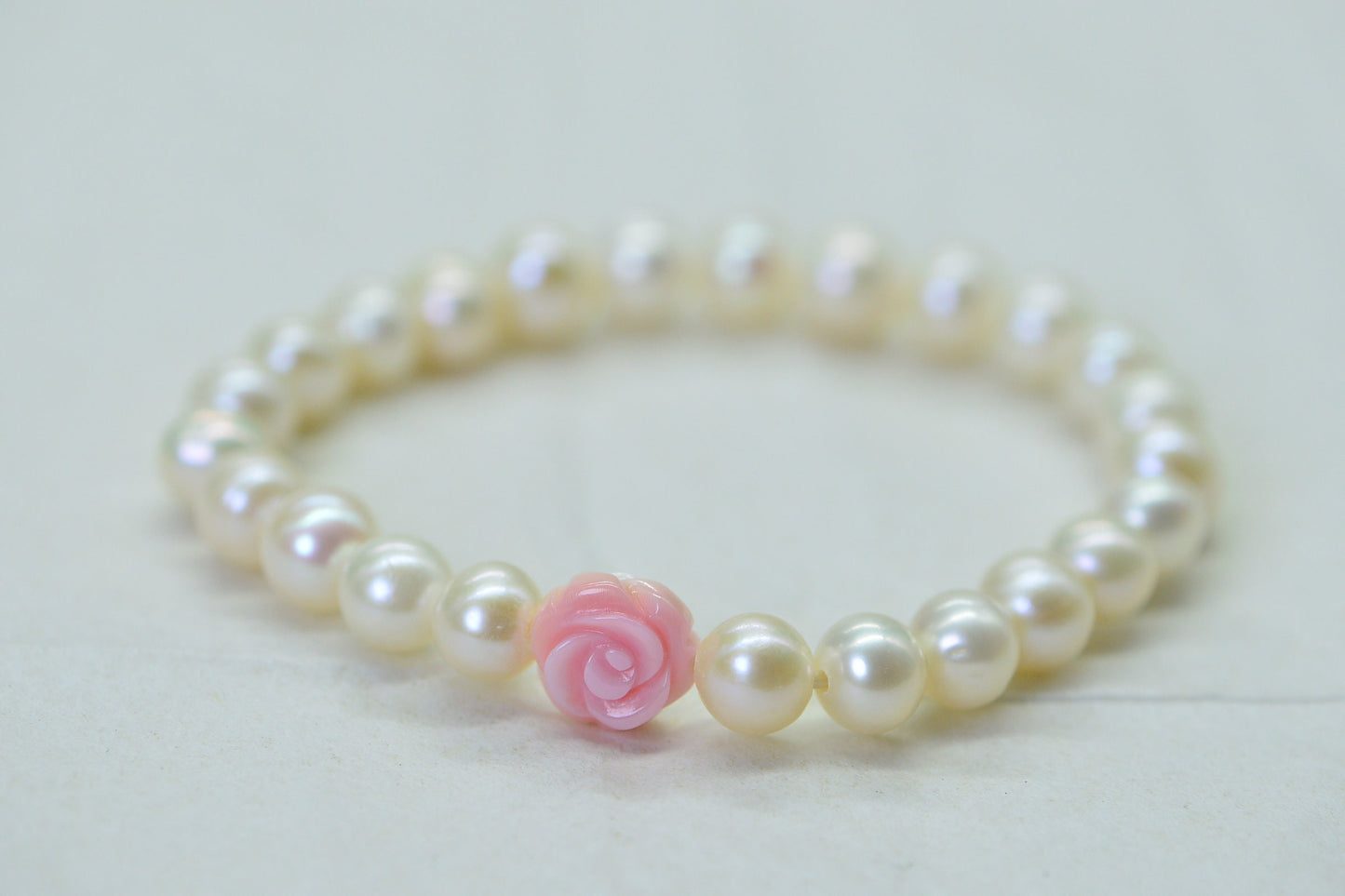 Queen Conch Shell Rose & Freshwater Pearl Beaded Bracelet