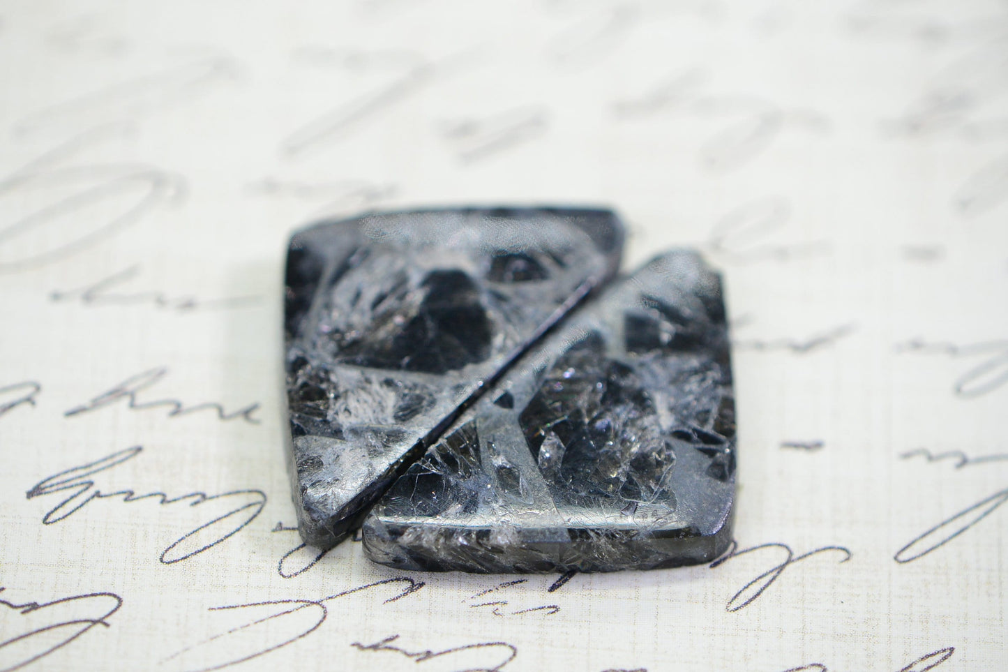 Triangle Gabbro Jasper Cabochon: Black Gemstone (32X18X4mm)