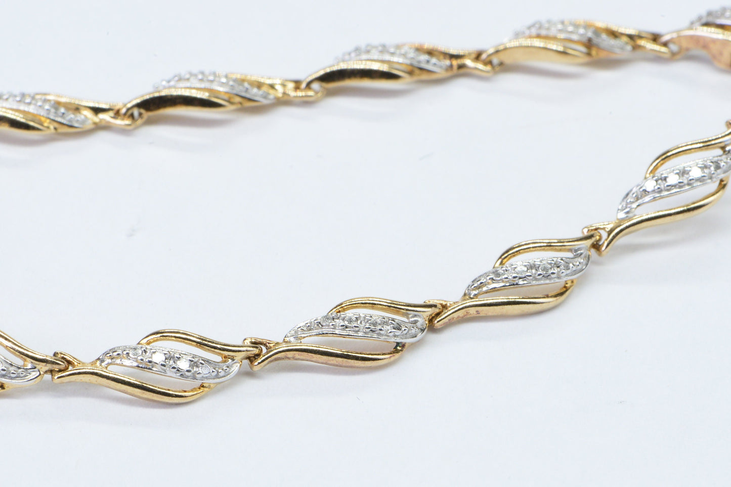 Diamond Vermeil Gold Leaf Bracelet: Vintage Tennis Style