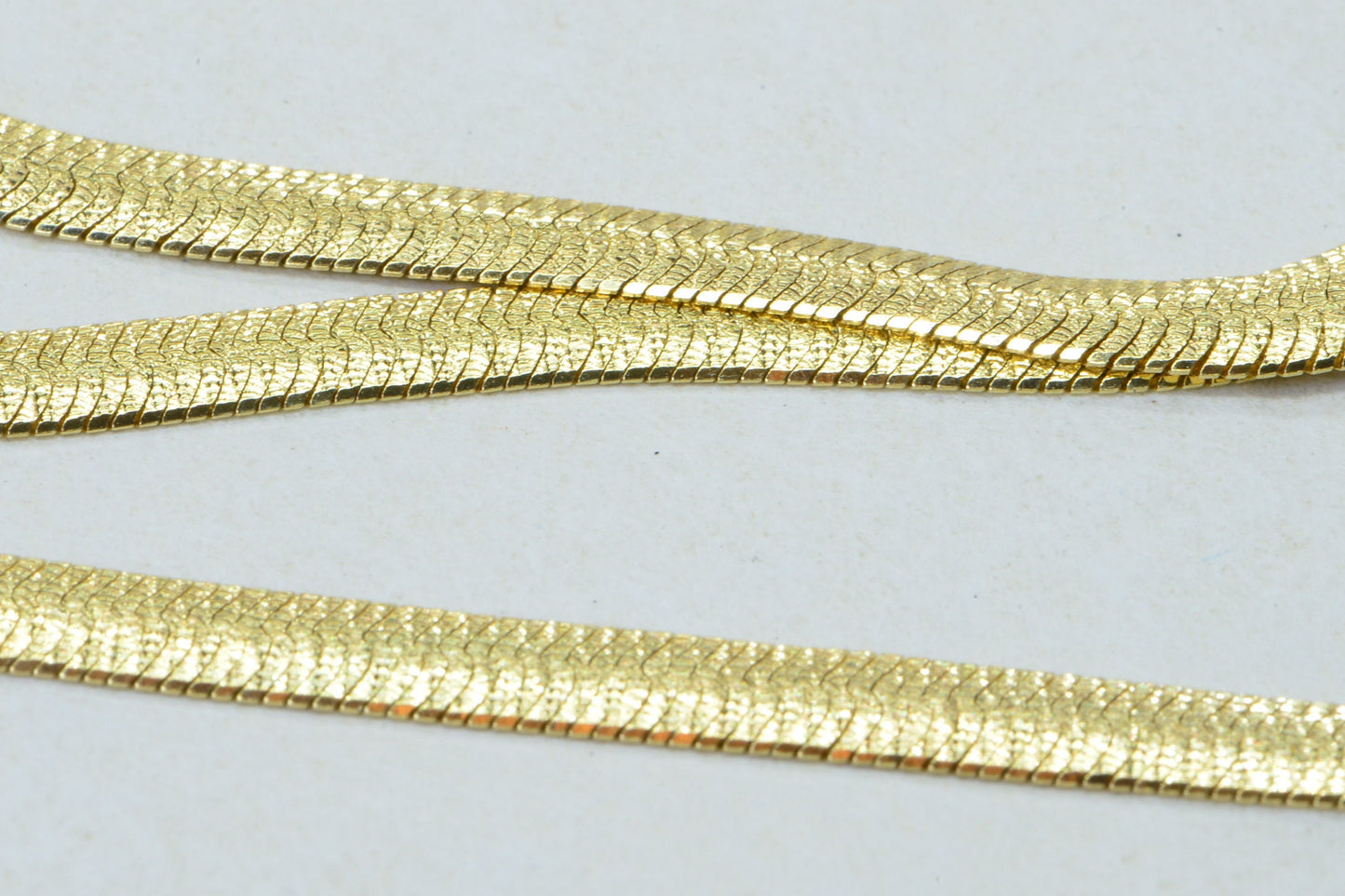 14K Yellow Gold Flat Snake Skin Diamond Cut Chain 20 inch necklace