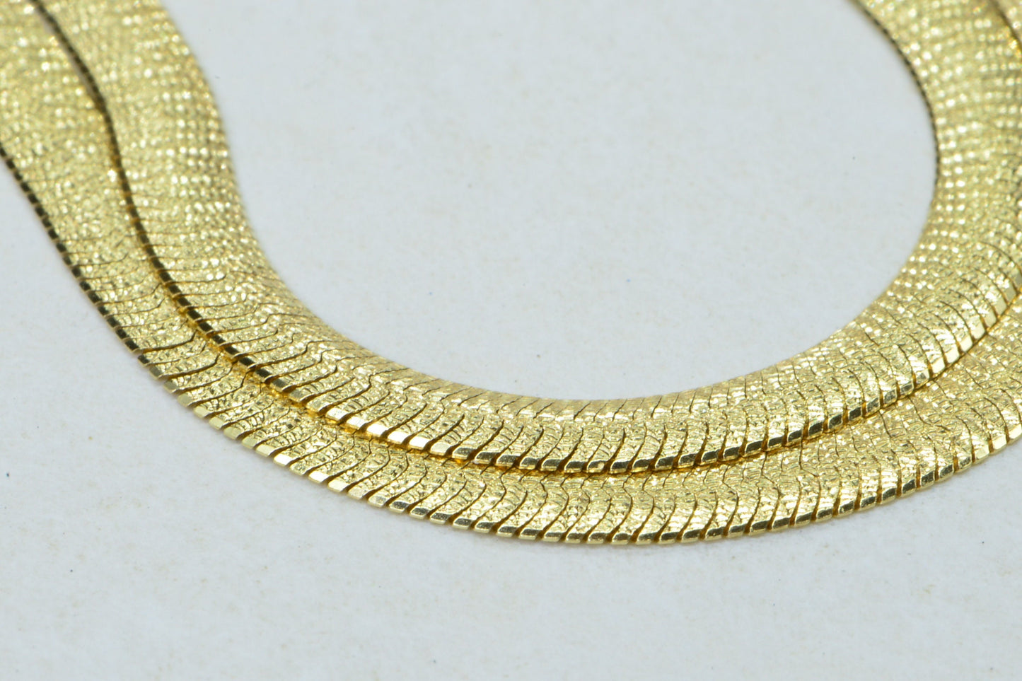 14K Yellow Gold Flat Snake Skin Diamond Cut Chain 20 inch necklace