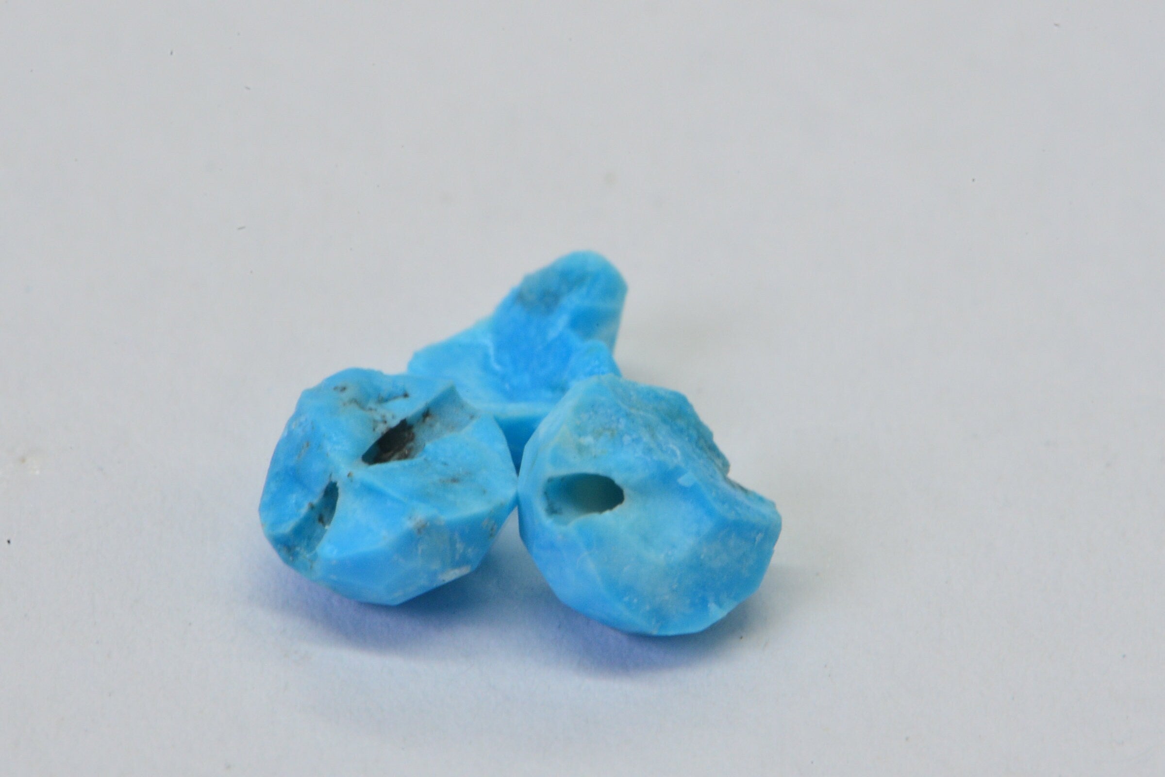 Sleeping Beauty Turquoise Beads: 4mm Faceted Round, 15 inch Strand