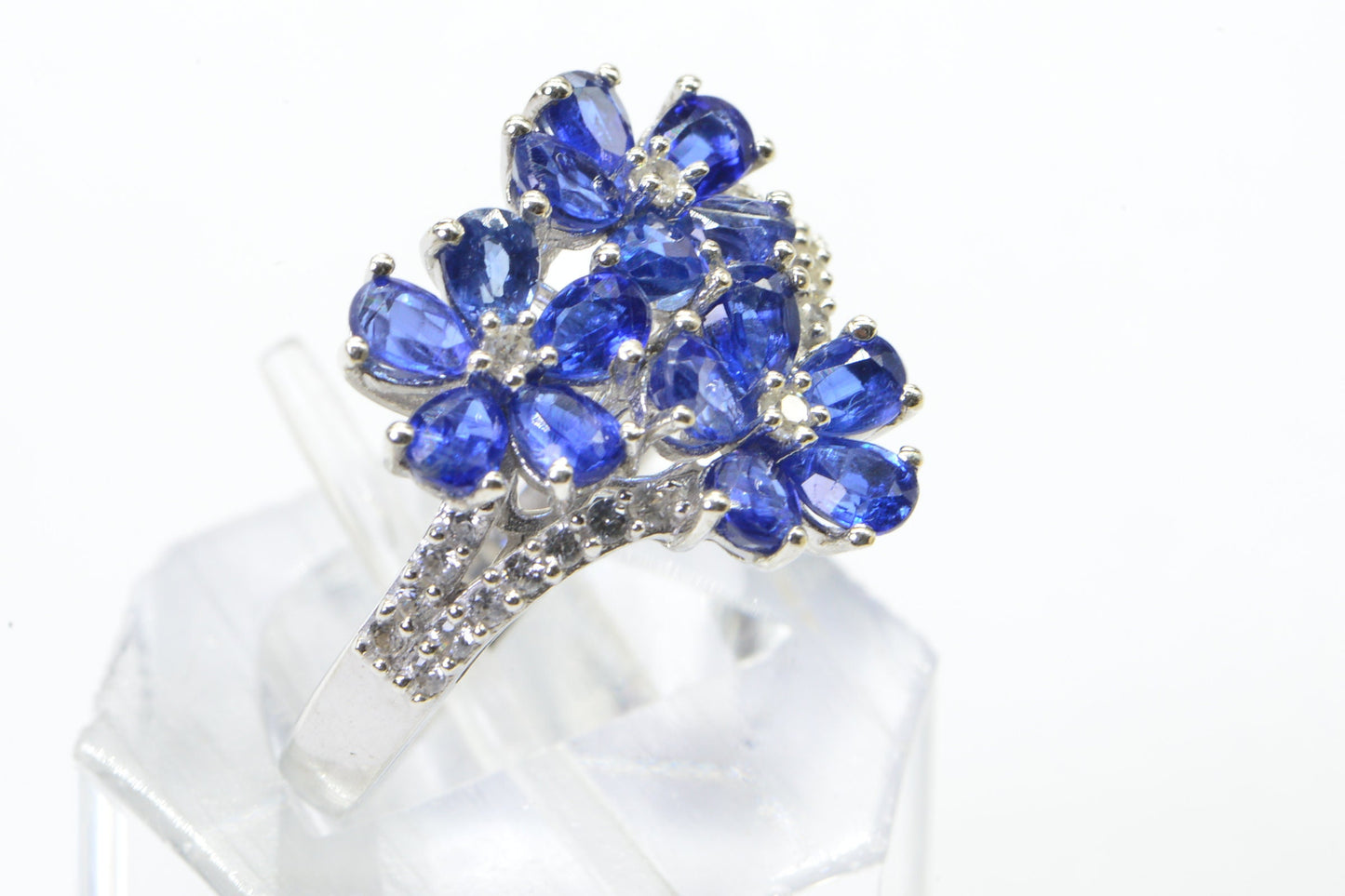 Blue Sapphire Flower Cluster Ring
