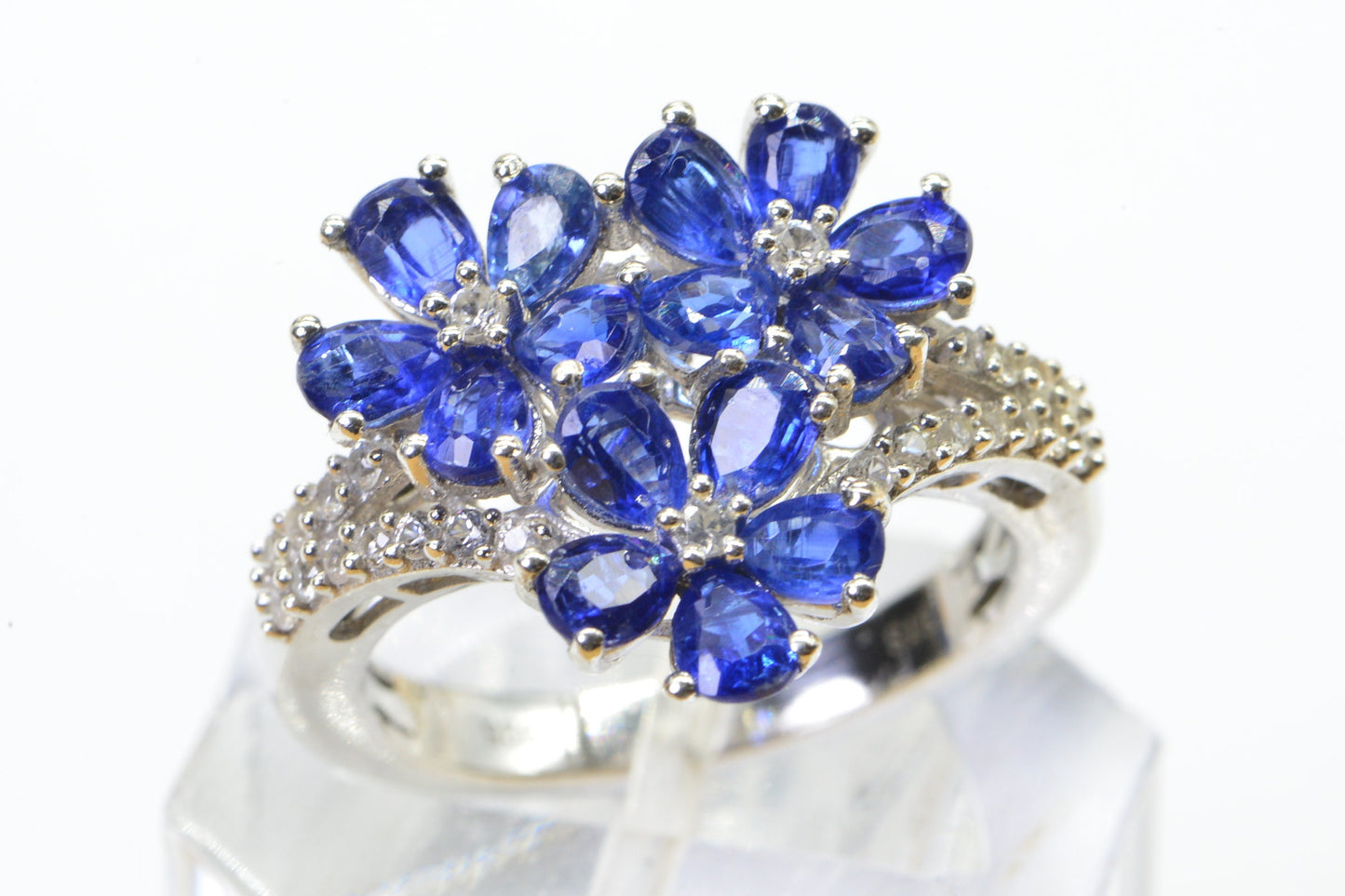 Blue Sapphire Flower Cluster Ring