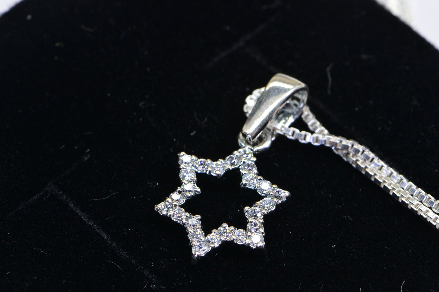 Brilliant Star Pendant Sterling silver Tiny pendant