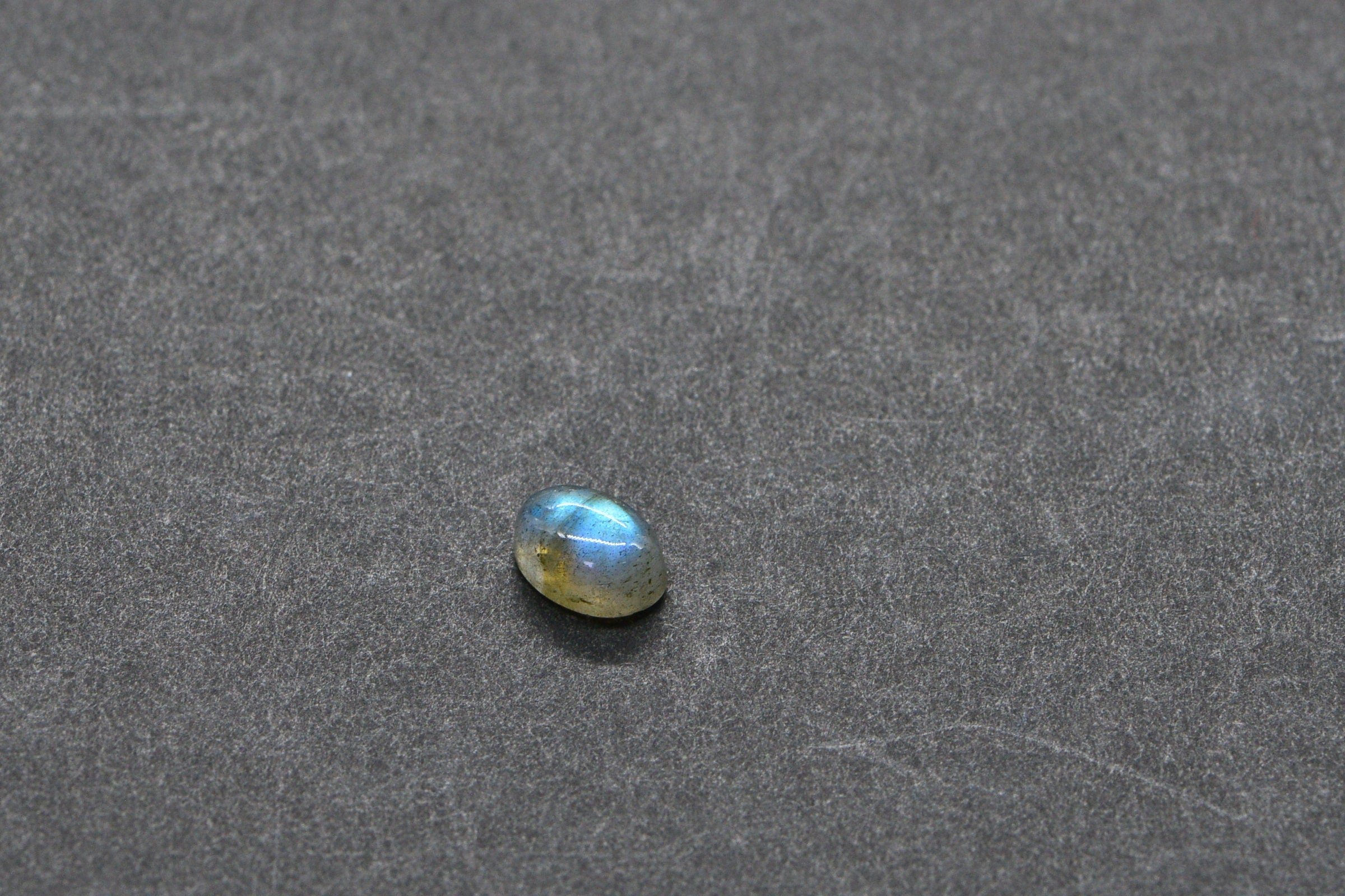 Labradorite Cabochon: Natural Gemstone for Ring (7X5mm)
