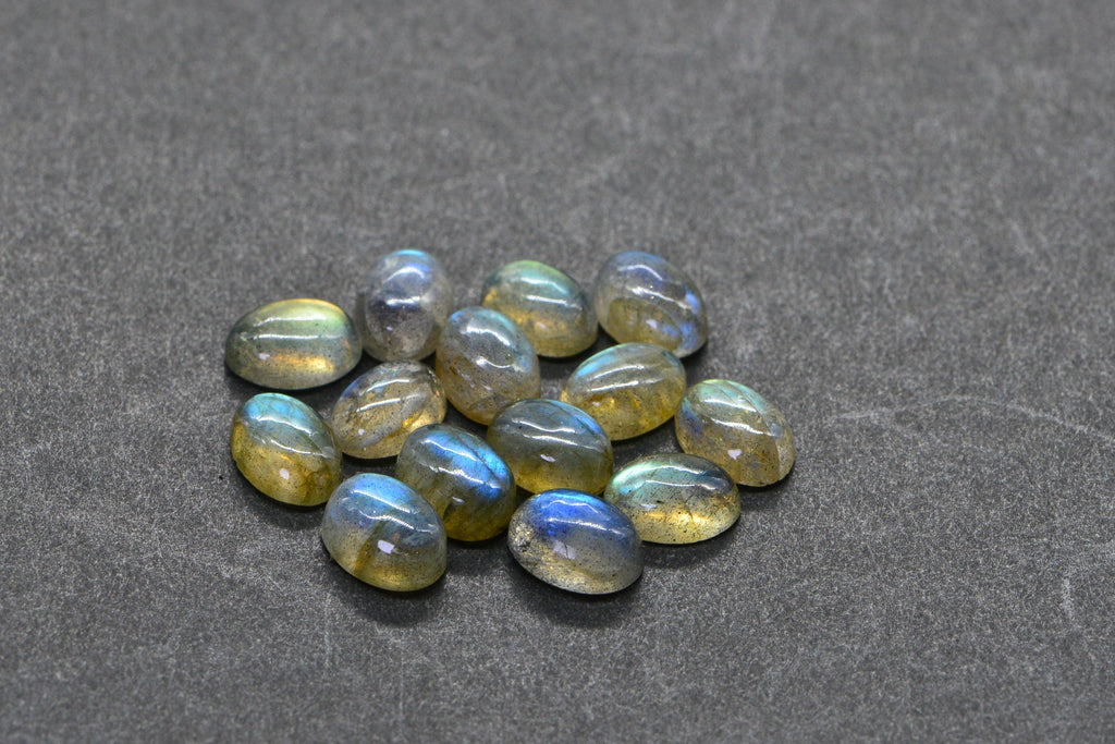 Labradorite Cabochon: Natural Gemstone for Ring (7X5mm)