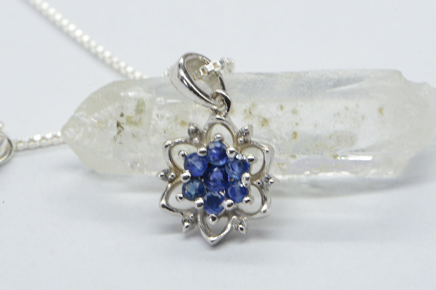 Genuine Sapphire   Flower Design Pendant Sterling Silver