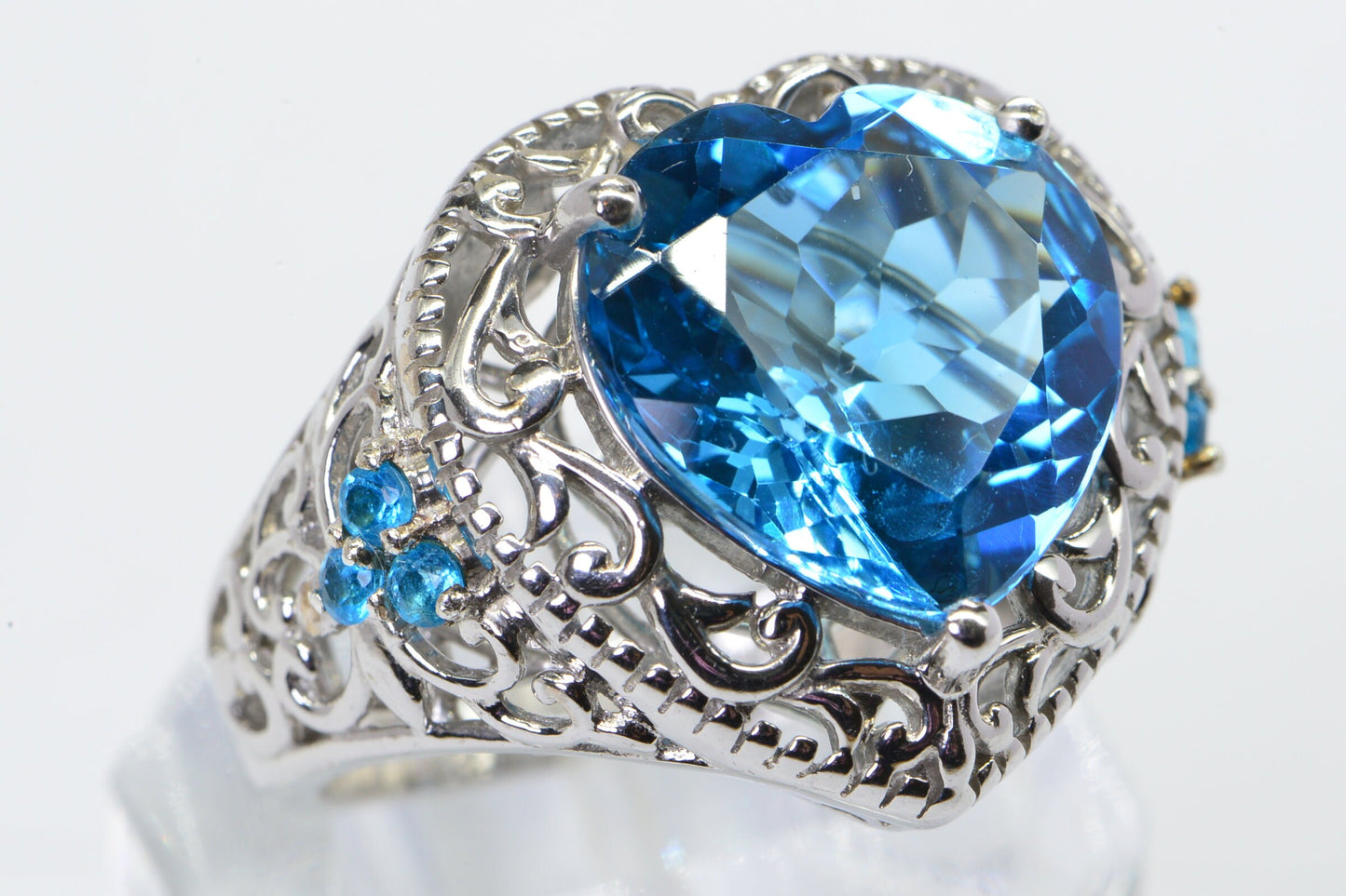 Heart Blue Topaz Sterling Silver Ring: Neon Apatite Cocktail Ring