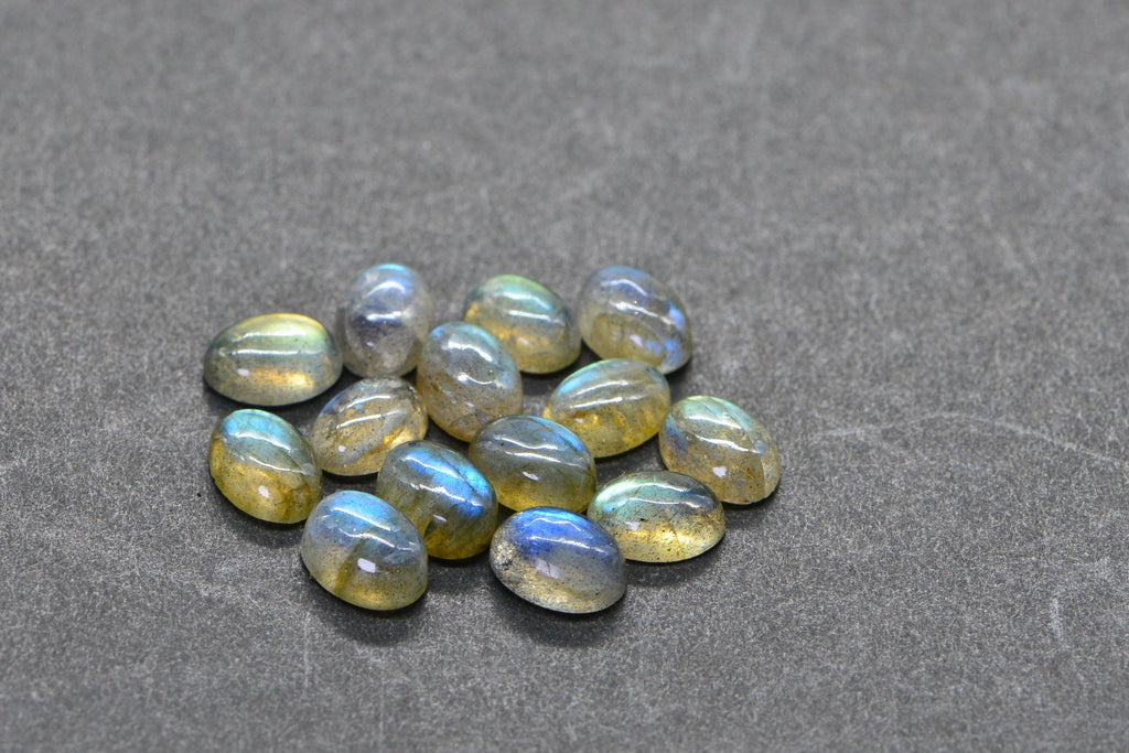 Labradorite Cabochon: Natural Gemstone for Ring (7X5mm)