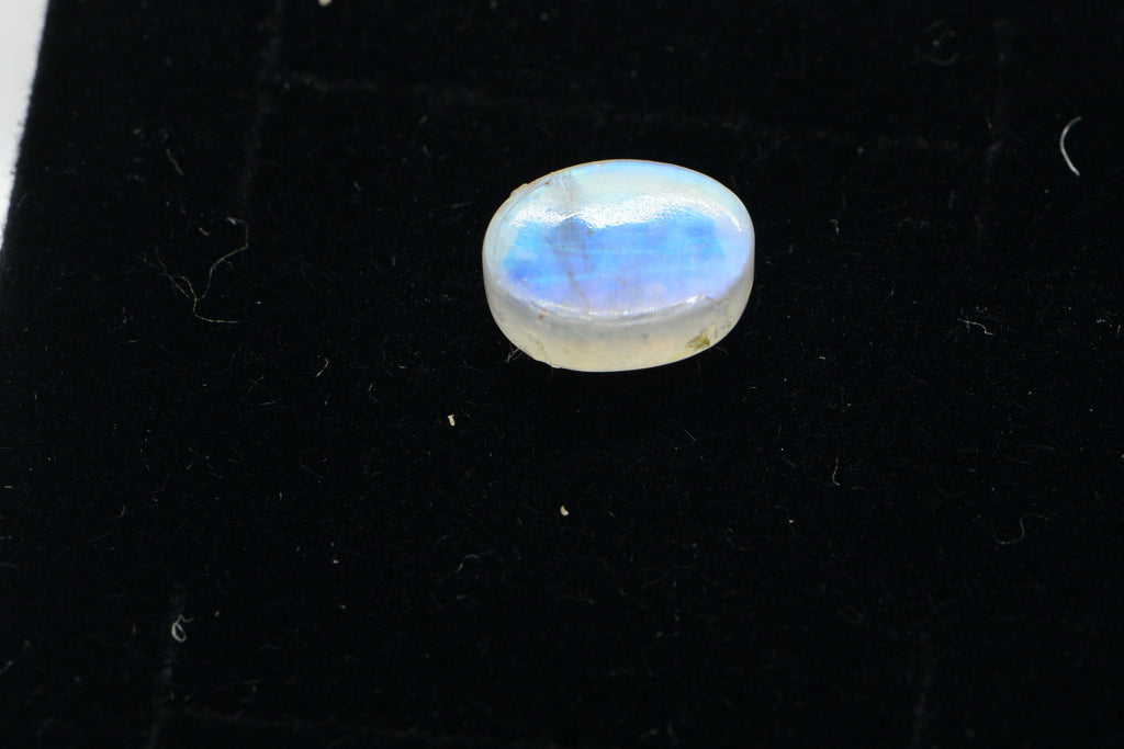 Moonstone Cabochon: Natural Oval Gemstone (9X7mm)