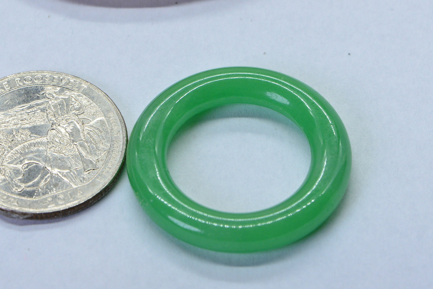 27ct Jade Ring Circle 30 mm Hand Cut Natural Gemstone