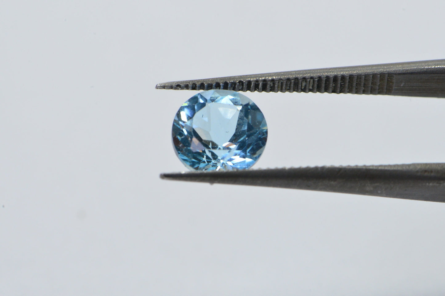 AAA Blue Topaz Gemstone: 6mm Round Faceted Crystal