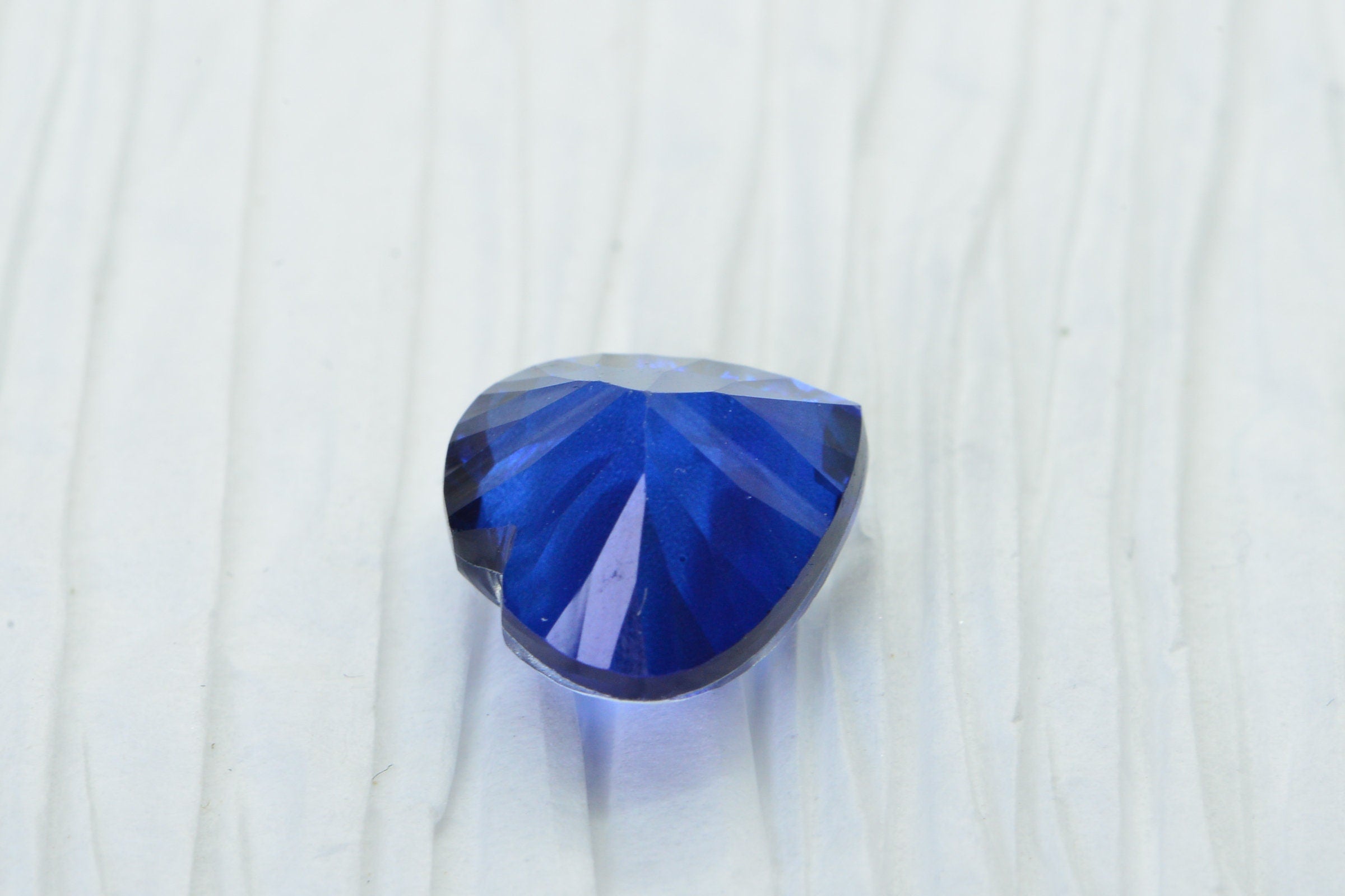 Sapphire Doublet Quartz Heart Cut Facet Loose Gemstone Synthetic Sapphire Deep Blue Crystal