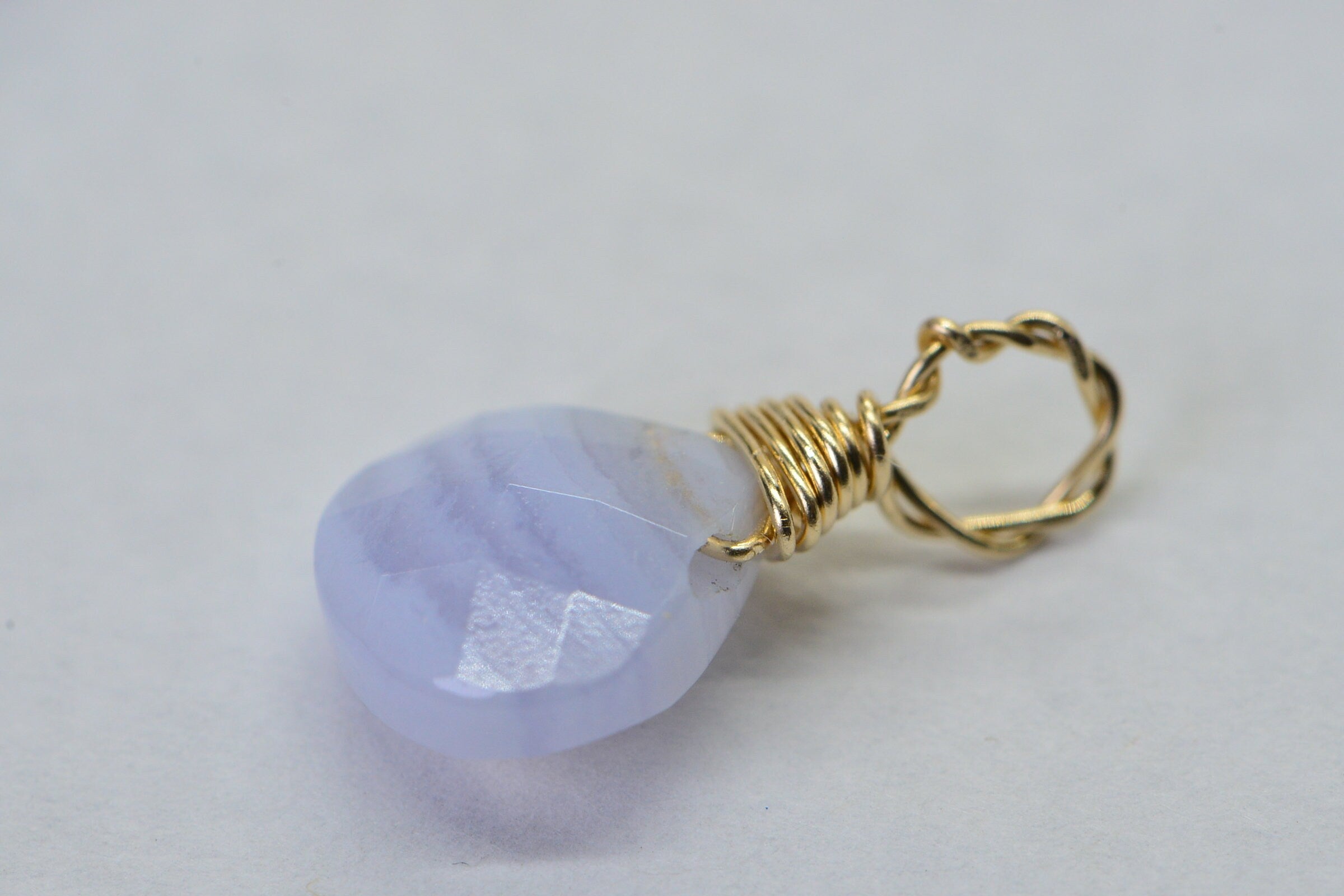 9mm Blue Lace Agate hearts teardrop wire wrapped 14K yellow gold filled