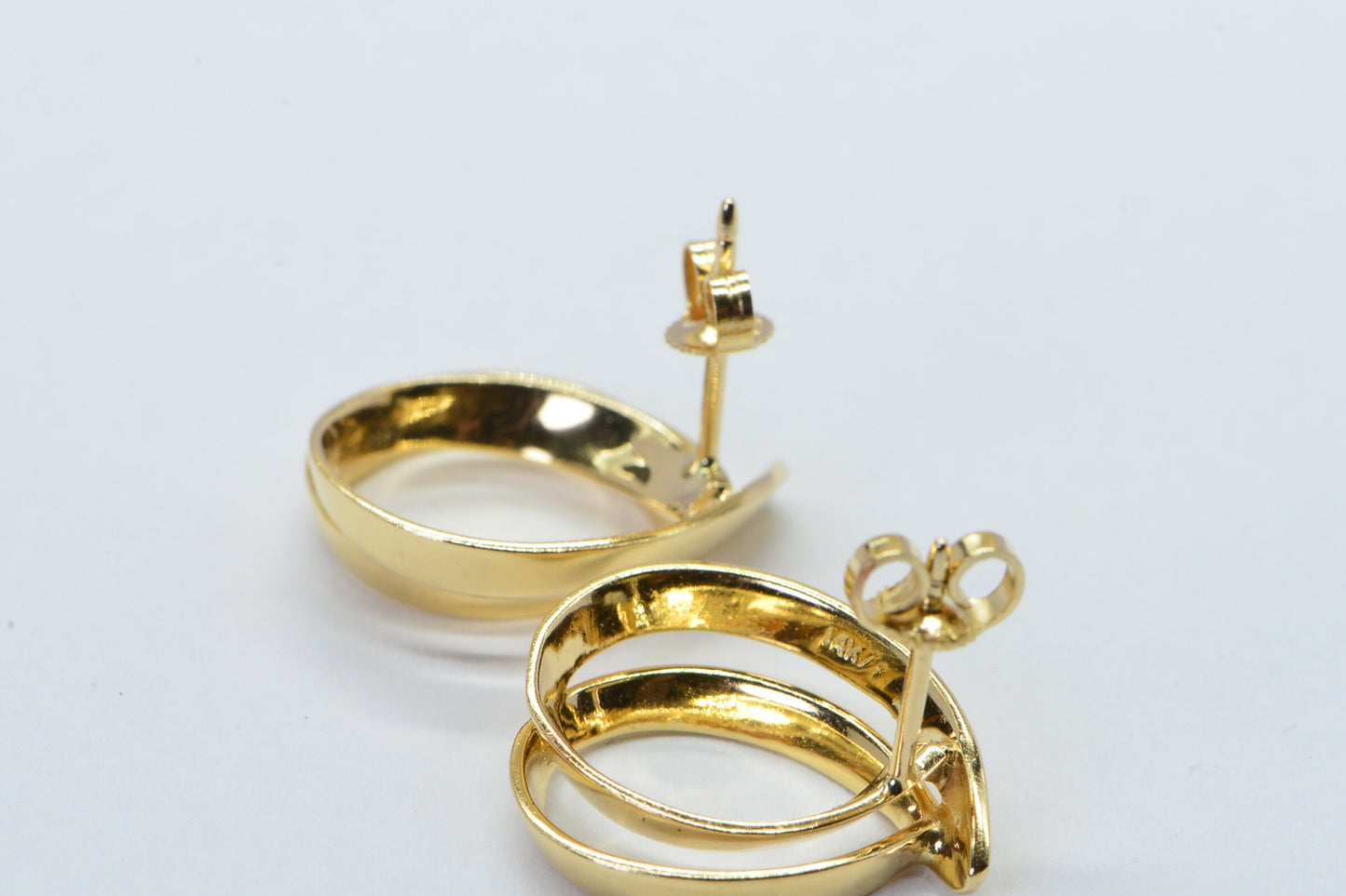 Vintage 14K Yellow Gold Omega Hoop Earrings: Chunky Stud Style