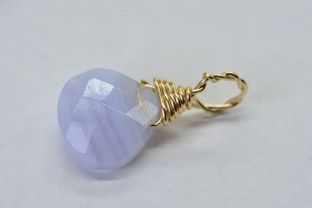 9mm Blue Lace Agate hearts teardrop wire wrapped 14K yellow gold filled