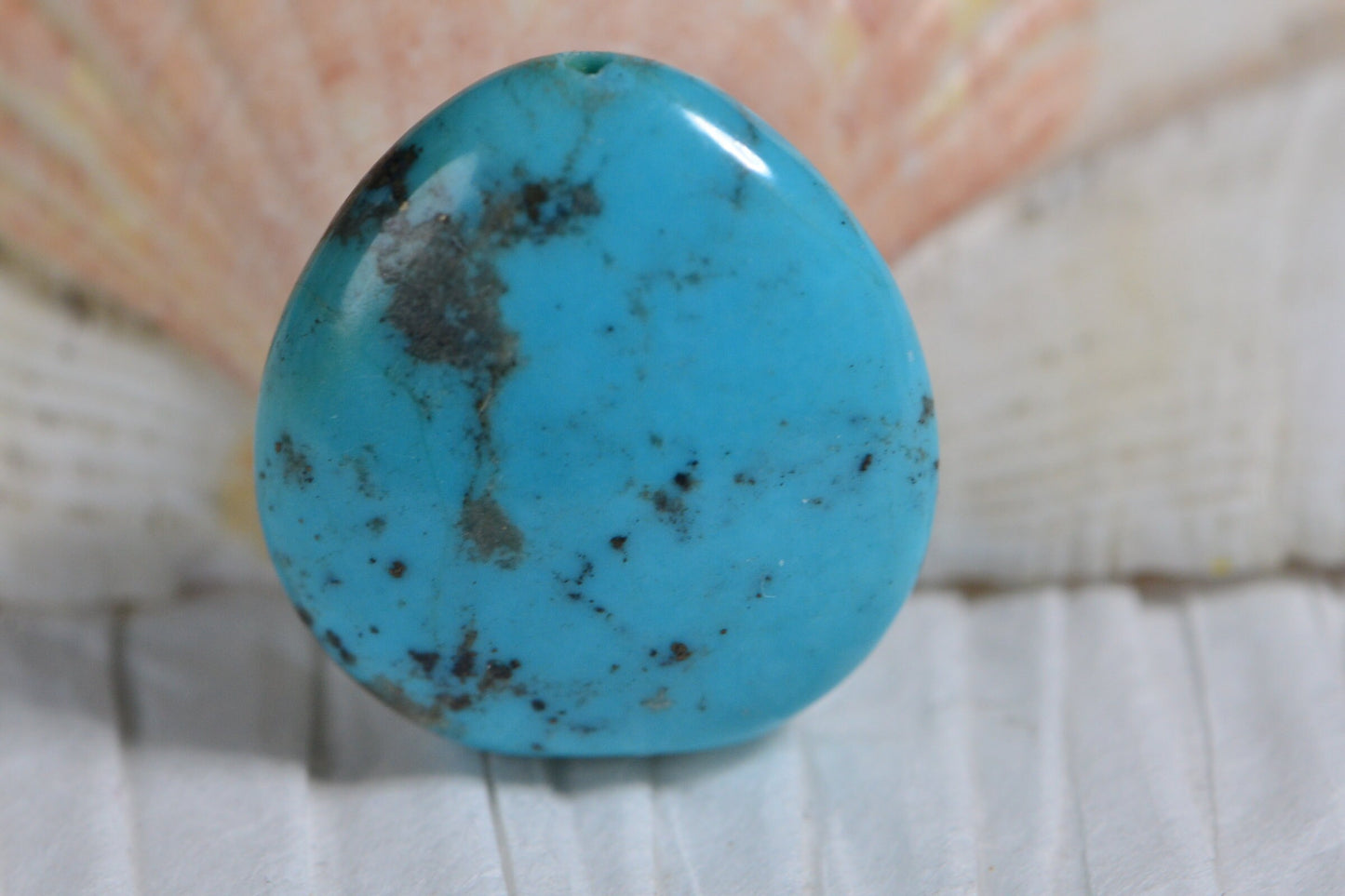 Kingman Turquoise Cabochon: Natural Pear Gemstone (23x21x8,10mm)