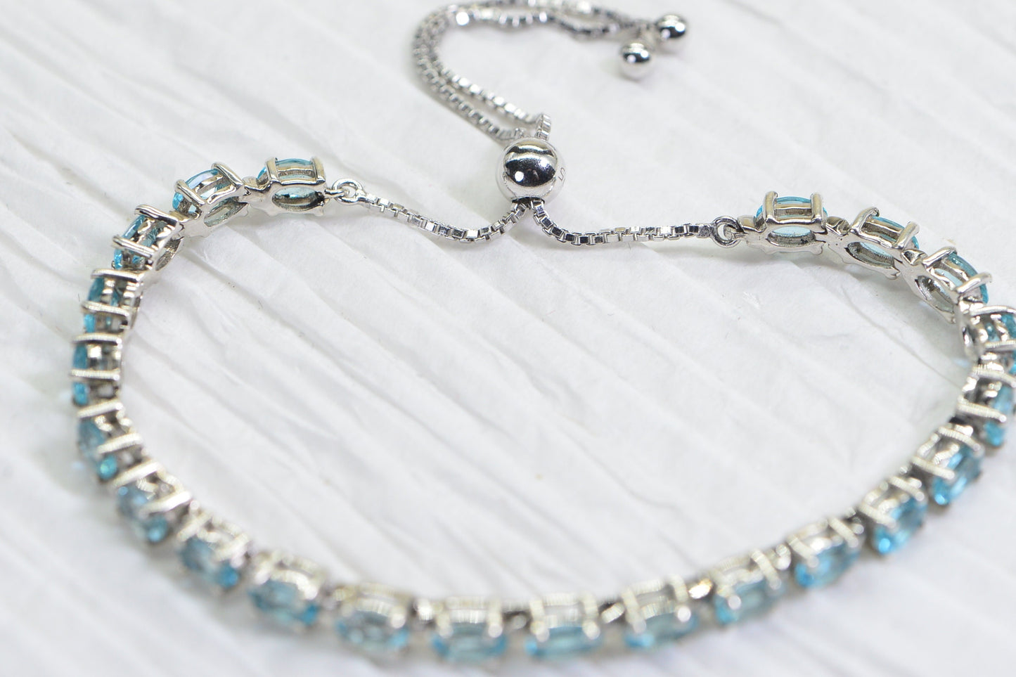 Malgache Neon Apatite Bolo Bracelet, Sterling Silver, Adjustable
