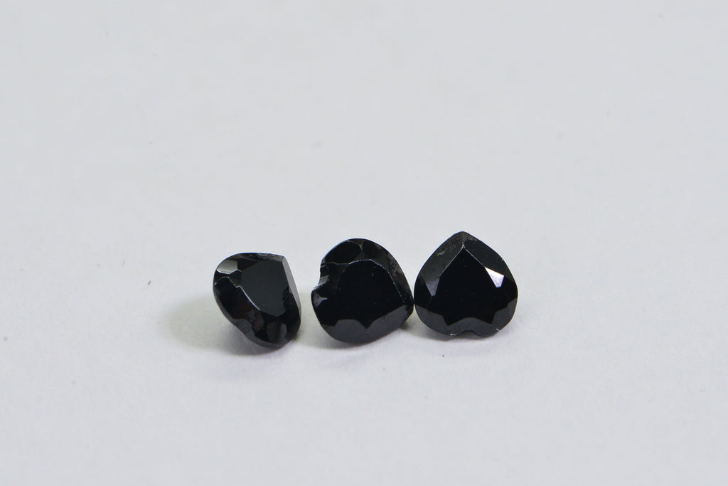 Black Tourmaline Heart Gemstone: Faceted Point Back, 4.9mm