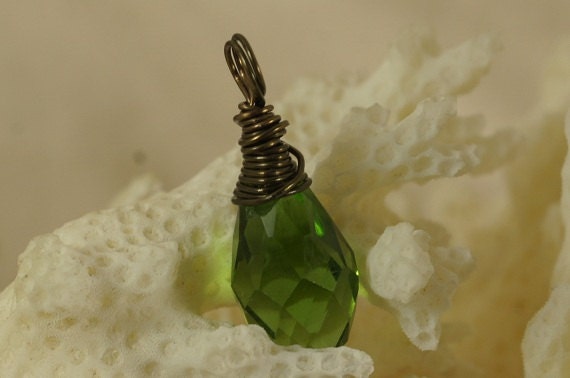 Wire Wrapped Green Teardrops 11X6 mm Single Pendant Add Dangle