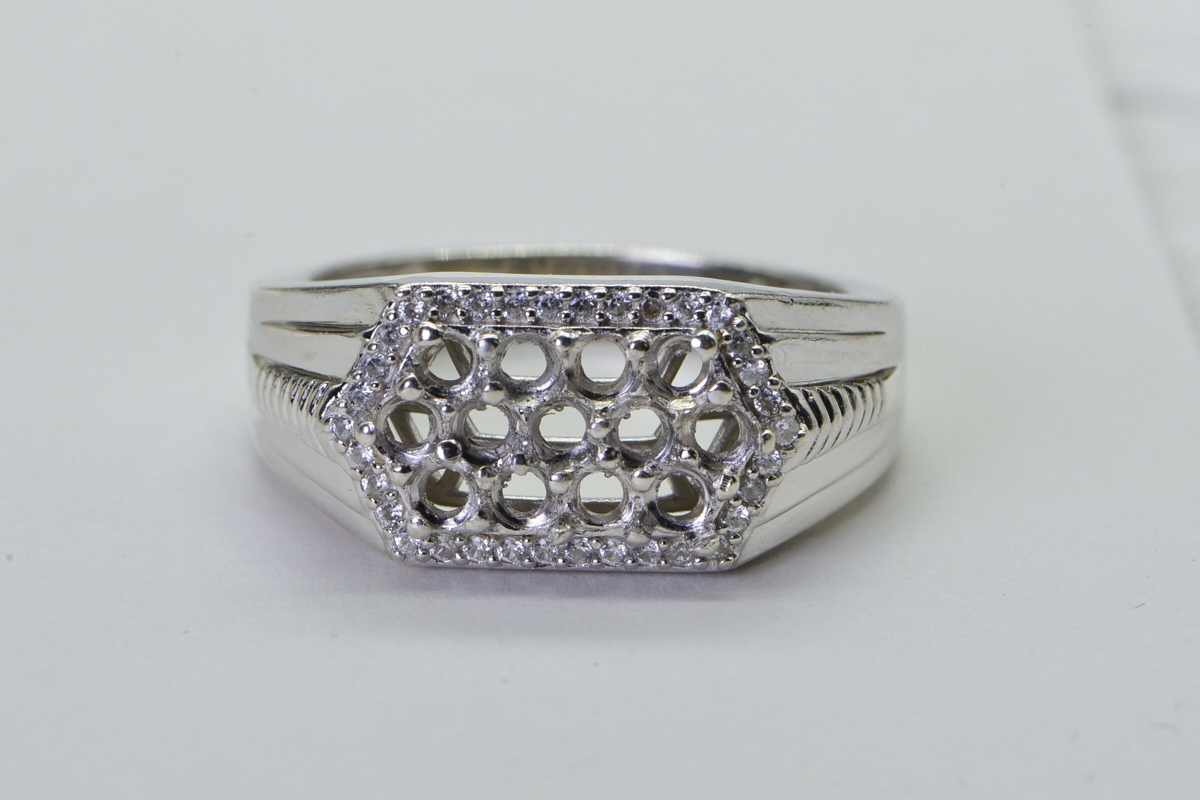 Solid Silver Men's Ring: Round Cut Multi Stone Semi Mount, Size 12