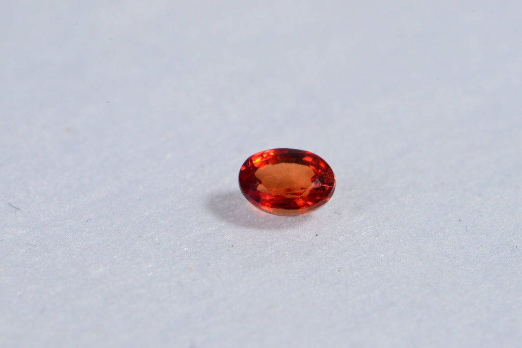 Natural Orange Sapphire: 0.35 ct Oval Loose Gem (3X4 mm)