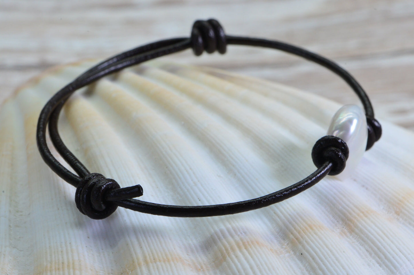 Freshwater Pearl Bracelet: Brown Leather Wrap, Adjustable Knots
