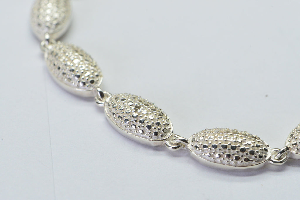 Sterling Silver Illusion Diamond Bolo Bracelet: Adjustable Oval Link