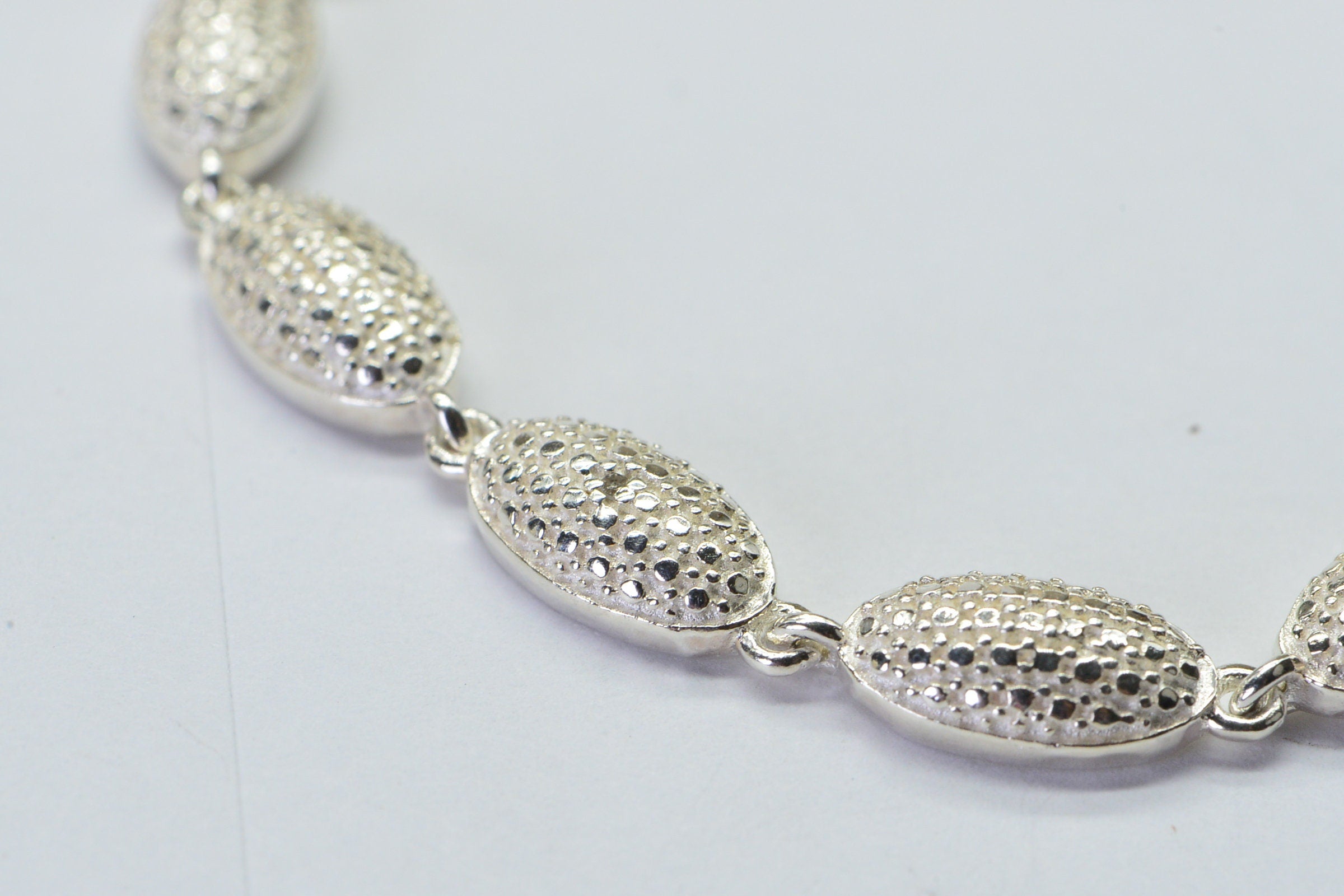 Sterling Silver Illusion Diamond Bolo Bracelet: Adjustable Oval Link