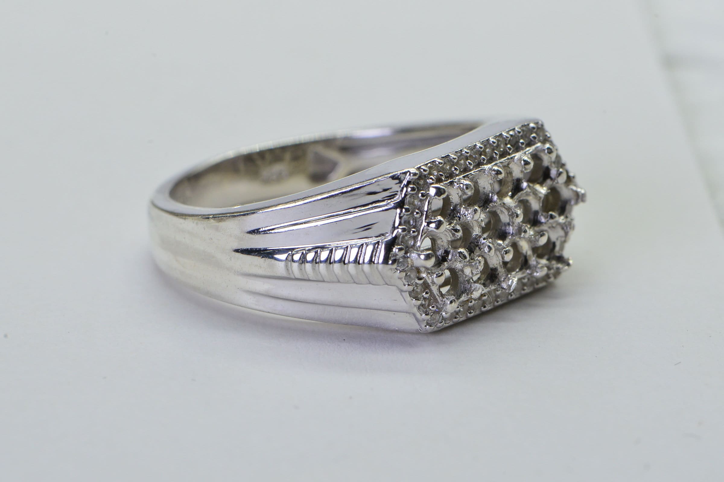 Solid Silver Men's Ring: Round Cut Multi Stone Semi Mount, Size 12
