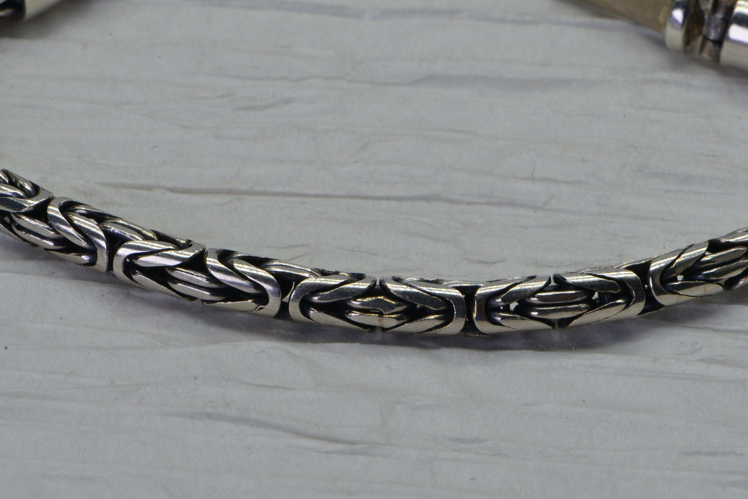 Vintage Sterling Silver Byzantine Bracelet: Heavy Italian Chain, 6 Inch
