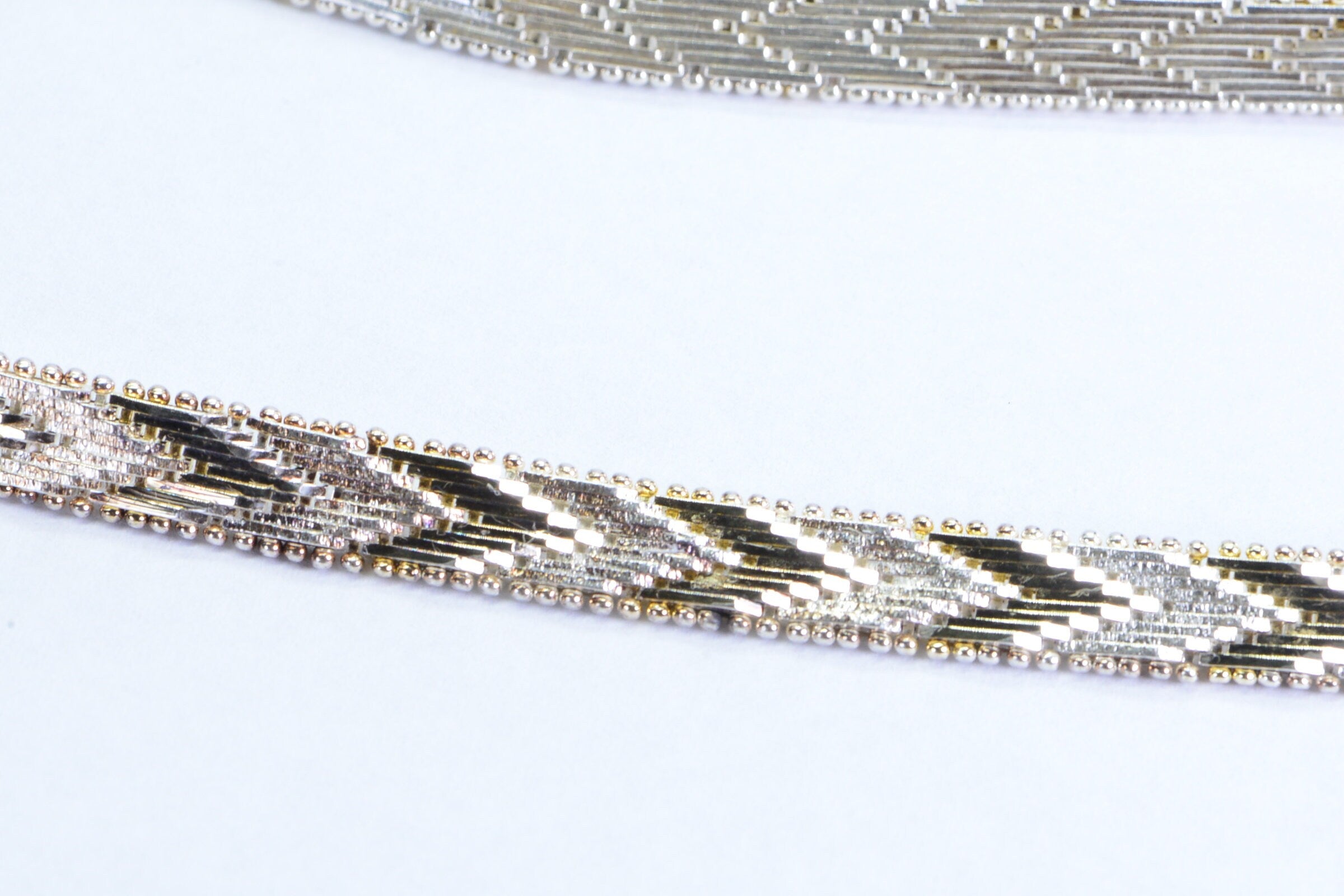 Vintage Italy Riccio Necklace: Sterling Silver Two-Tone Chevron Chain