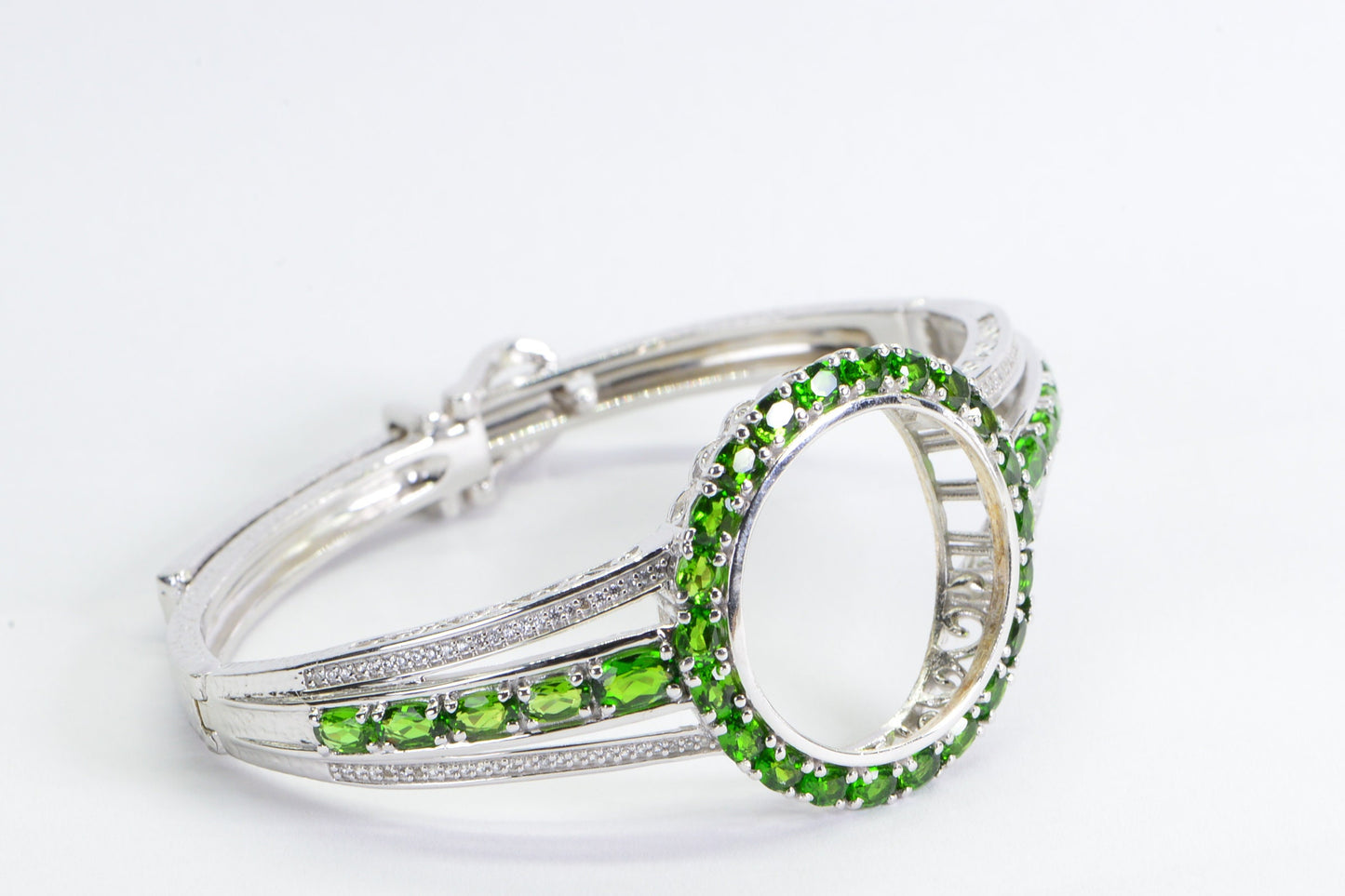 Vintage Chrome Diopside Bangle Bracelet: Sterling Silver Watch Style Cuff