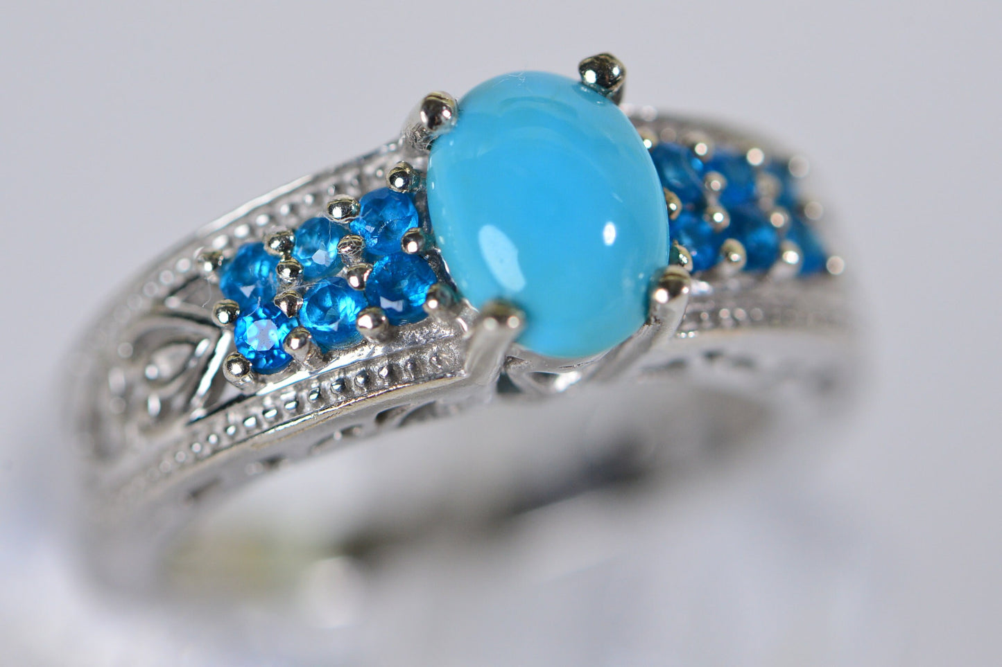 Arizona Turquoise Sleeping Beauty Ring: 925 Silver Apatite Cocktail Ring
