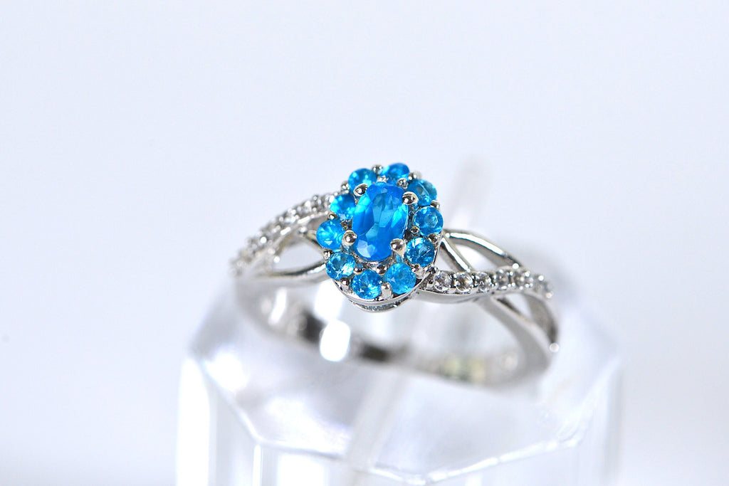 Sterling Silver Halo Ring Setting: Oval Cut, 4-Prong, Size 8