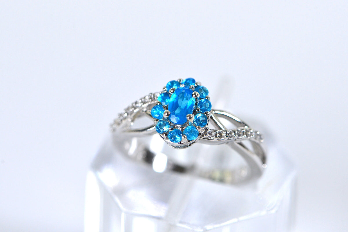 Sterling Silver Halo Ring Setting: Oval Cut, 4-Prong, Size 8