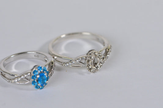 Sterling Silver Halo Ring Setting: Oval Cut, 4-Prong, Size 8