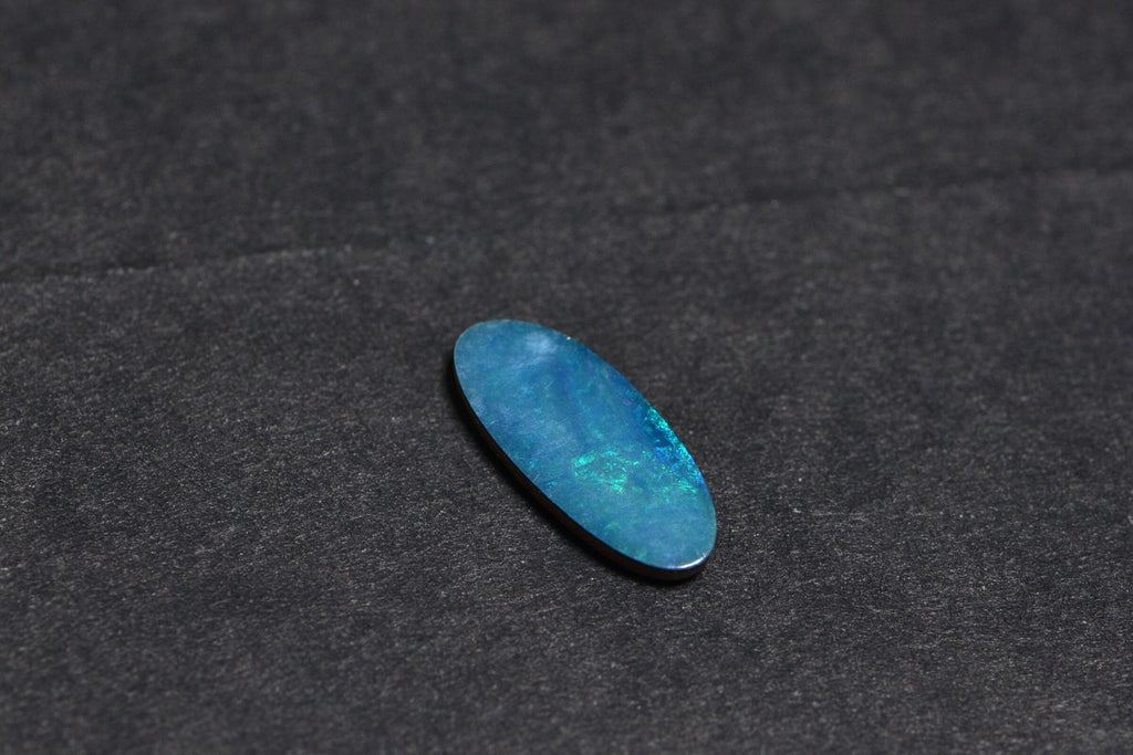 Blue Australian Opal Doublet Cabochon: Broad Flash Gemstone (14.8X6.3x2mm)