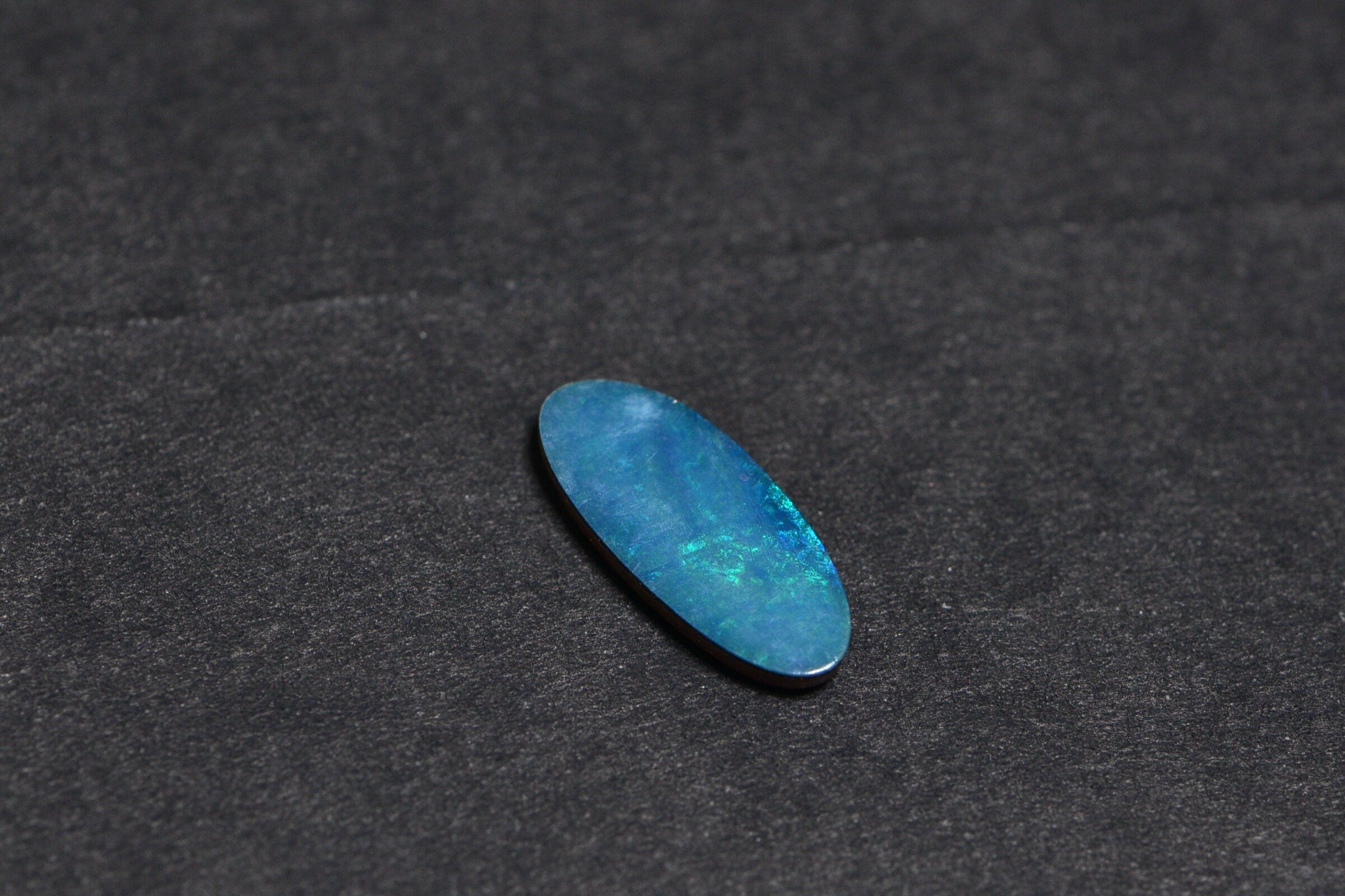 Blue Australian Opal Doublet Cabochon: Broad Flash Gemstone (14.8X6.3x2mm)