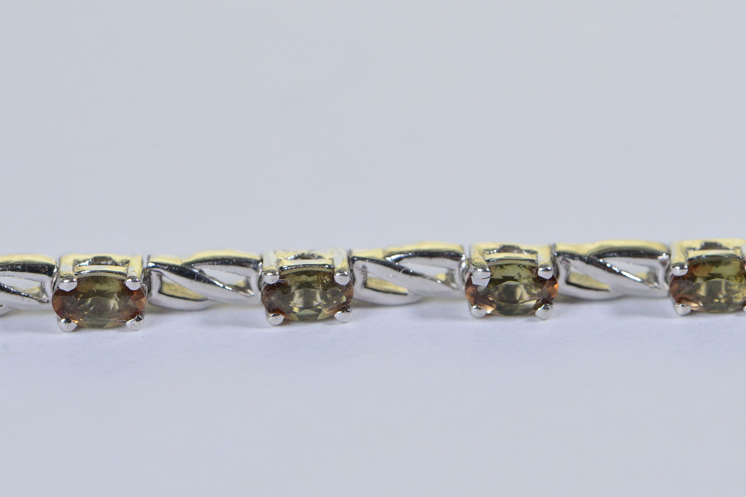 Turkizite color-changing gemstone Infinity Bracelet