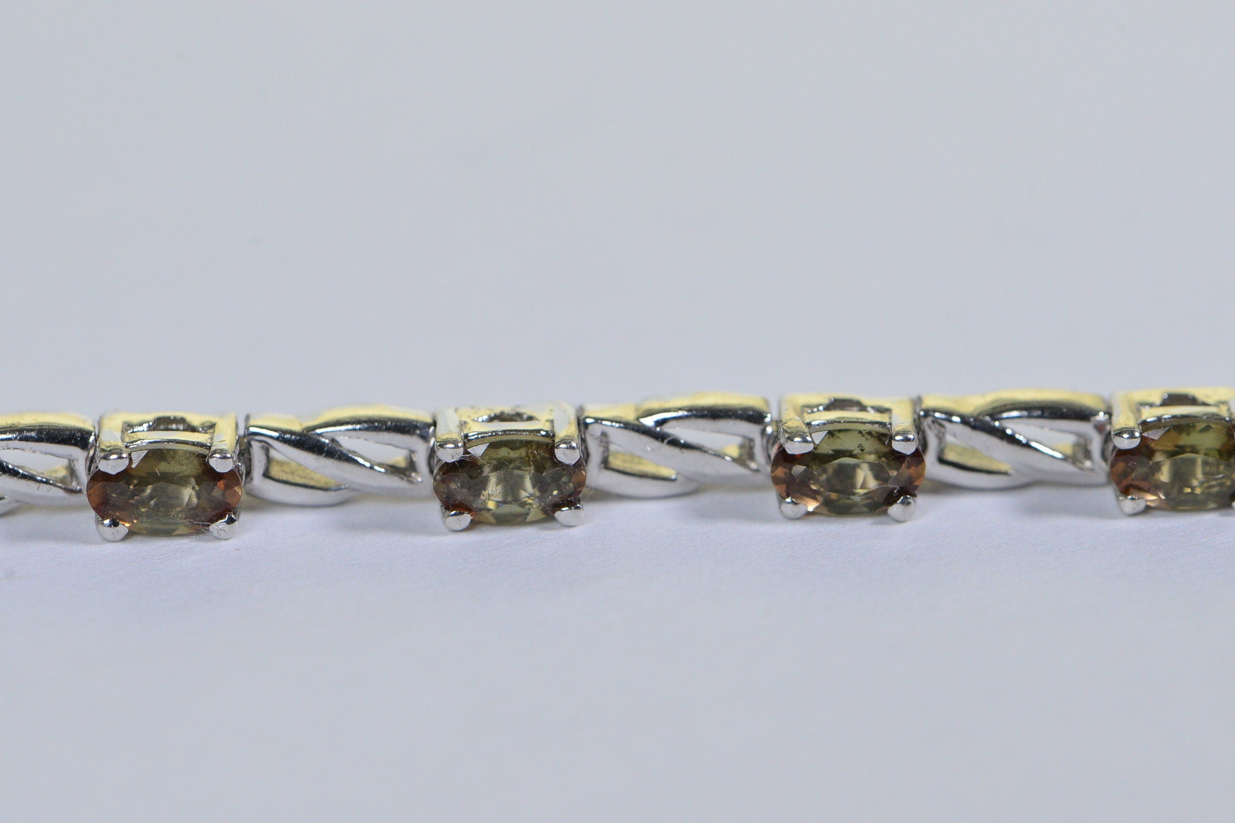 Turkizite color-changing gemstone Infinity Bracelet