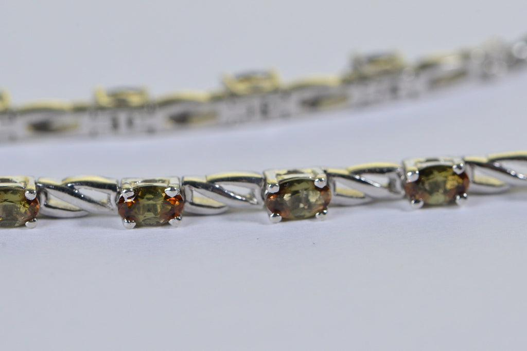 Turkizite color-changing gemstone Infinity Bracelet
