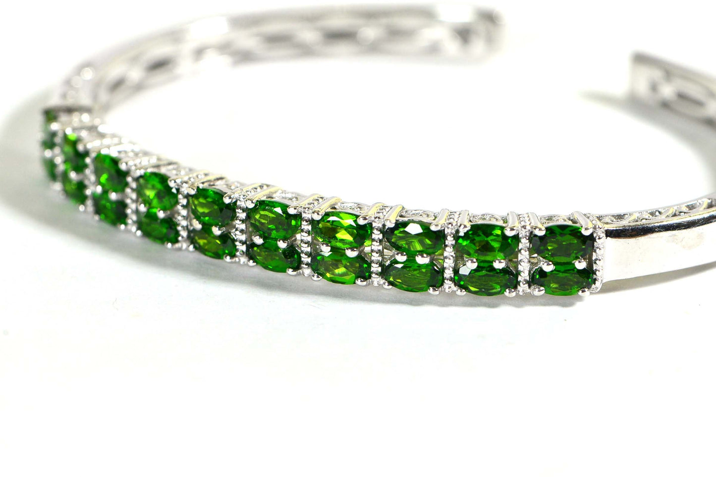 Vintage Chrome Diopside Bangle: Sterling Silver Green Gemstone Bracelet